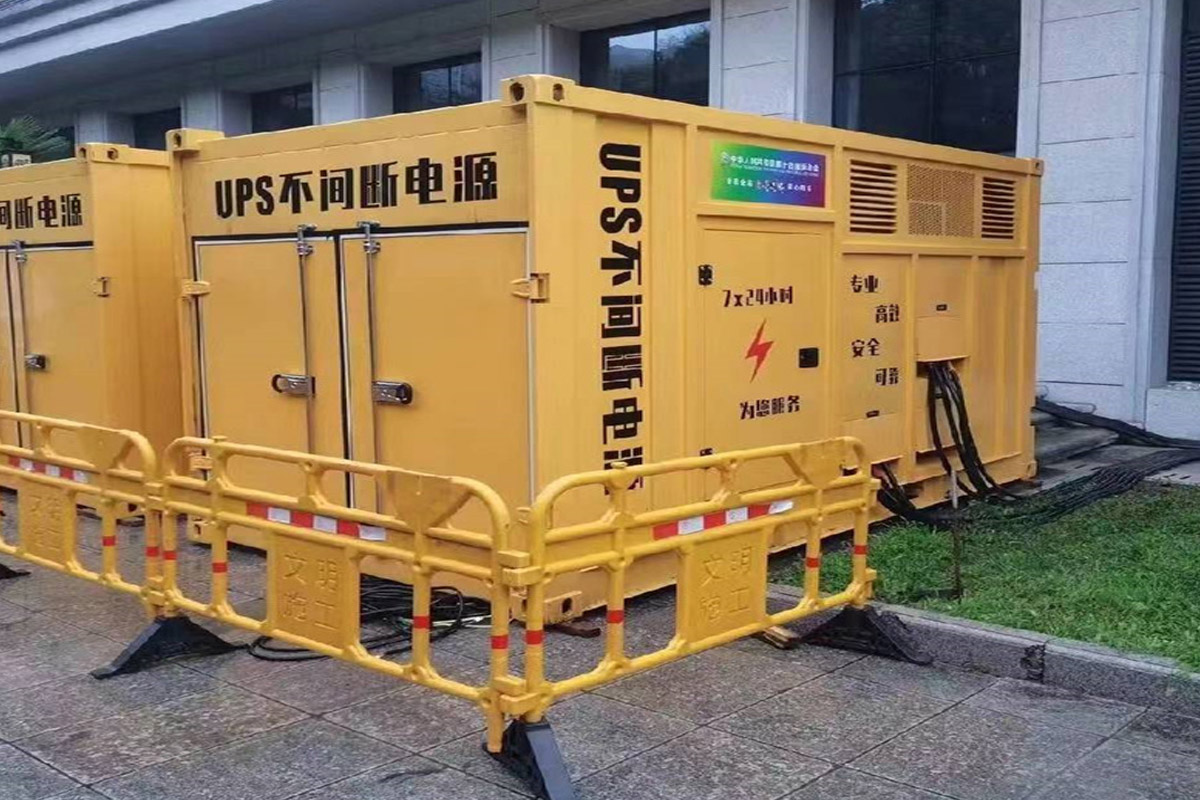 昭阳发电机租赁施工现场