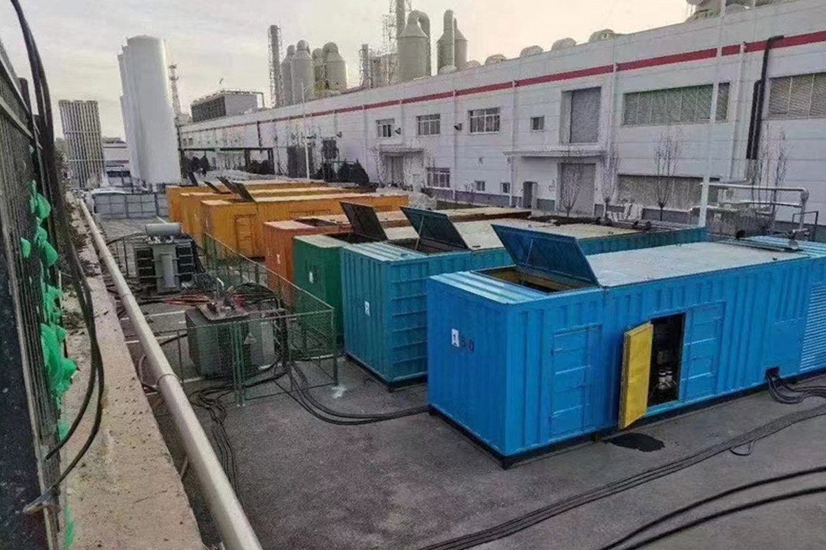 昭阳发电机租赁施工现场